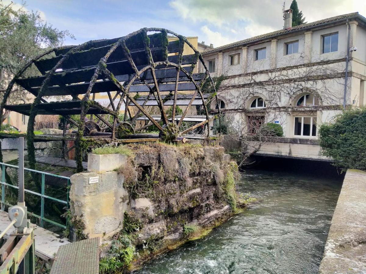 Apartament La Sorguette LʼIsle-sur-la-Sorgue Zewnętrze zdjęcie